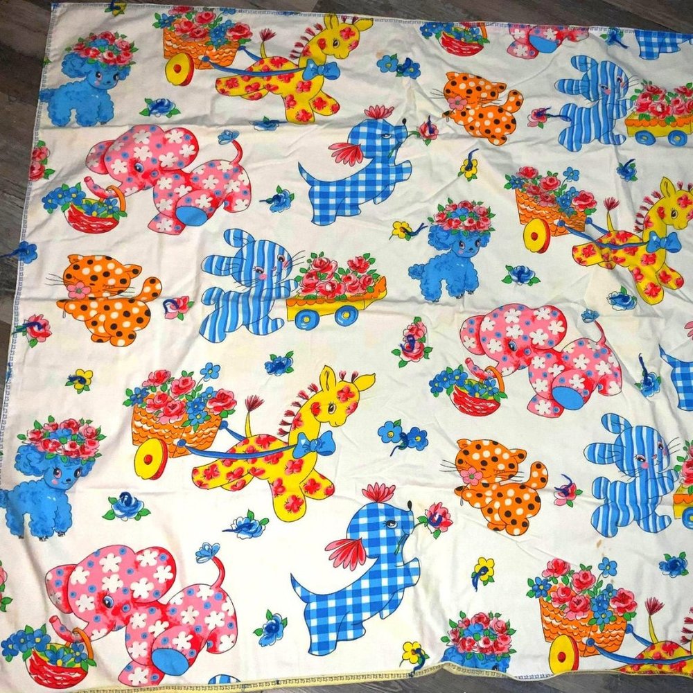 60s/70s Vintage Quilted Baby Blanket Blanket